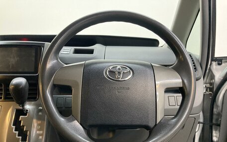 Toyota Noah III, 2008 год, 1 250 000 рублей, 13 фотография