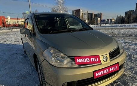 Nissan Tiida, 2005 год, 600 009 рублей, 1 фотография