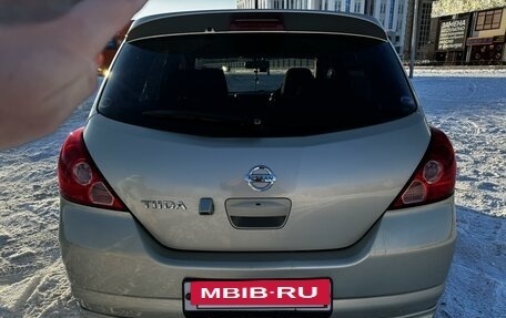 Nissan Tiida, 2005 год, 600 009 рублей, 31 фотография