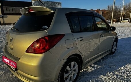 Nissan Tiida, 2005 год, 600 009 рублей, 26 фотография