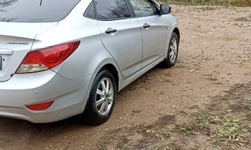 Hyundai Solaris II рестайлинг, 2013 год, 670 000 рублей, 7 фотография