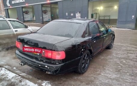 Audi A8, 1999 год, 550 000 рублей, 4 фотография