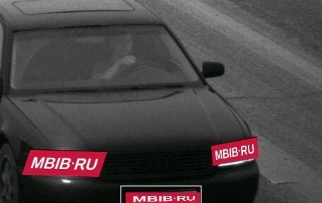 Audi A8, 1999 год, 550 000 рублей, 8 фотография