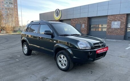 Hyundai Tucson III, 2006 год, 990 000 рублей, 3 фотография