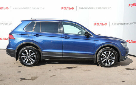 Volkswagen Tiguan II, 2019 год, 2 105 000 рублей, 4 фотография