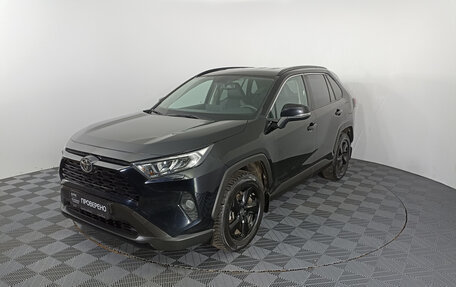 Toyota RAV4, 2021 год, 3 900 000 рублей, 5 фотография