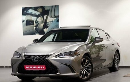 Lexus ES VII, 2018 год, 3 675 000 рублей, 1 фотография