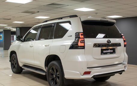 Toyota Land Cruiser Prado 150 рестайлинг 2, 2021 год, 7 894 068 рублей, 4 фотография