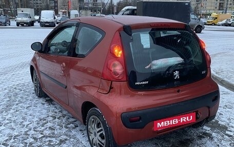 Peugeot 107 I рестайлинг, 2009 год, 460 000 рублей, 3 фотография