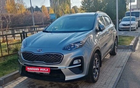 KIA Sportage IV рестайлинг, 2020 год, 2 850 000 рублей, 3 фотография