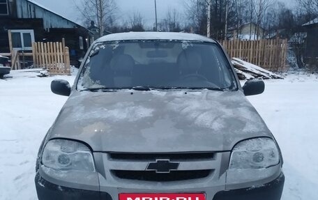 Chevrolet Niva I рестайлинг, 2010 год, 440 000 рублей, 1 фотография