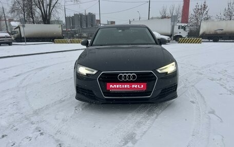 Audi A4, 2017 год, 2 550 000 рублей, 8 фотография