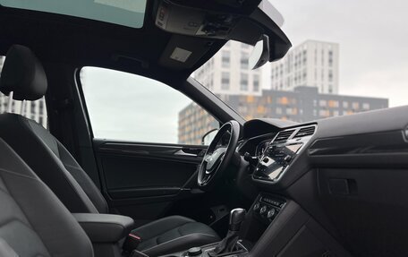 Volkswagen Tiguan II, 2019 год, 2 800 000 рублей, 12 фотография