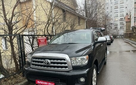 Toyota Sequoia II рестайлинг, 2012 год, 4 000 000 рублей, 1 фотография