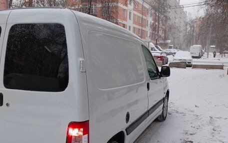 Peugeot Partner II рестайлинг 2, 2005 год, 350 000 рублей, 6 фотография