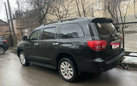 Toyota Sequoia II рестайлинг, 2012 год, 4 000 000 рублей, 2 фотография