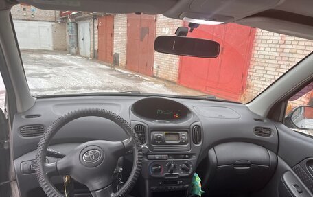 Toyota Yaris Verso, 2003 год, 499 999 рублей, 5 фотография