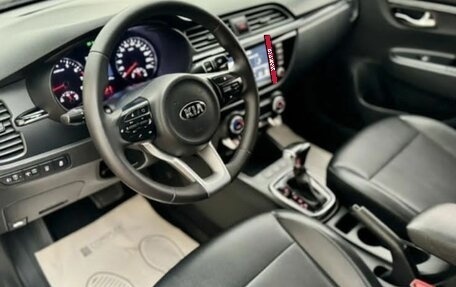 KIA Rio IV, 2018 год, 1 630 000 рублей, 2 фотография