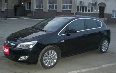 Opel Astra J, 2010 год, 530 000 рублей, 1 фотография