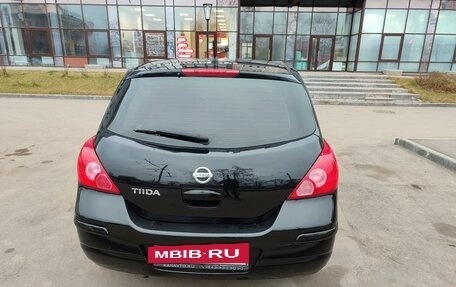 Nissan Tiida, 2010 год, 750 000 рублей, 5 фотография