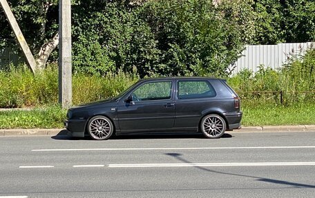 Volkswagen Golf III, 1996 год, 700 000 рублей, 2 фотография