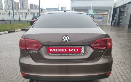 Volkswagen Jetta VI, 2014 год, 899 000 рублей, 5 фотография