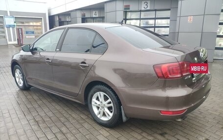 Volkswagen Jetta VI, 2014 год, 899 000 рублей, 4 фотография