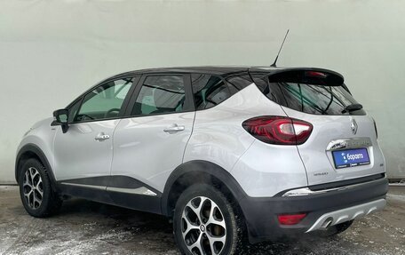 Renault Kaptur I рестайлинг, 2019 год, 1 850 000 рублей, 4 фотография