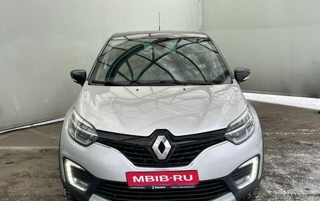 Renault Kaptur I рестайлинг, 2019 год, 1 850 000 рублей, 2 фотография