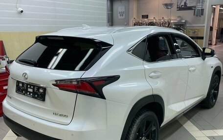 Lexus NX I, 2016 год, 2 850 000 рублей, 4 фотография