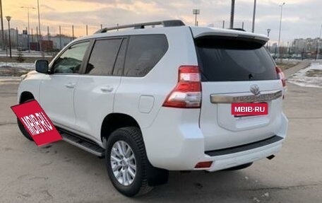 Toyota Land Cruiser Prado 150 рестайлинг 2, 2017 год, 4 490 000 рублей, 4 фотография