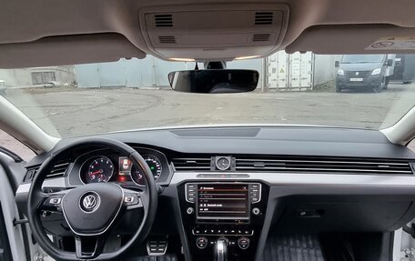 Volkswagen Passat B8 рестайлинг, 2016 год, 1 895 000 рублей, 3 фотография