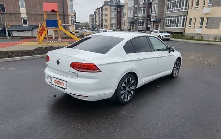 Volkswagen Passat B8 рестайлинг, 2016 год, 1 895 000 рублей, 6 фотография