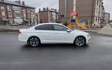 Volkswagen Passat B8 рестайлинг, 2016 год, 1 895 000 рублей, 8 фотография