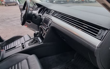 Volkswagen Passat B8 рестайлинг, 2016 год, 1 895 000 рублей, 13 фотография