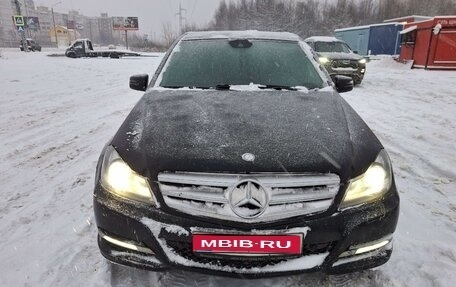 Mercedes-Benz C-Класс, 2012 год, 1 450 000 рублей, 1 фотография