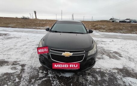 Chevrolet Cruze II, 2011 год, 910 000 рублей, 2 фотография