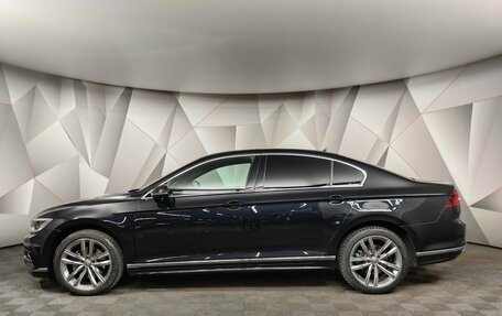 Volkswagen Passat B8 рестайлинг, 2018 год, 2 830 000 рублей, 5 фотография