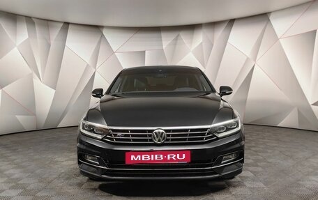 Volkswagen Passat B8 рестайлинг, 2018 год, 2 830 000 рублей, 7 фотография