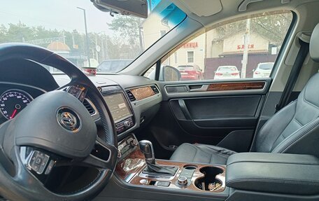 Volkswagen Touareg III, 2013 год, 2 675 000 рублей, 8 фотография