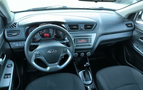 KIA Rio III рестайлинг, 2015 год, 1 044 995 рублей, 18 фотография