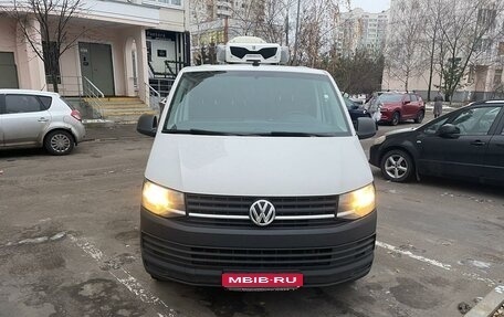 Volkswagen Transporter T6 рестайлинг, 2020 год, 2 800 000 рублей, 1 фотография