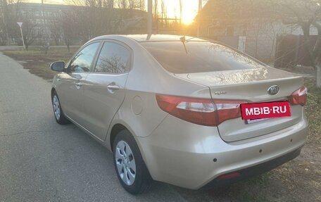 KIA Rio III рестайлинг, 2013 год, 1 250 000 рублей, 3 фотография