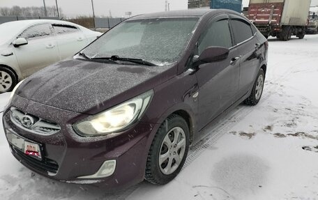 Hyundai Solaris II рестайлинг, 2012 год, 720 000 рублей, 1 фотография