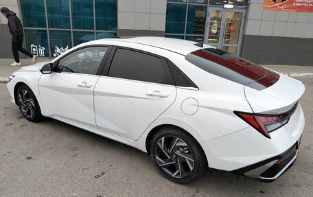 Hyundai Elantra, 2023 год, 2 520 000 рублей, 6 фотография