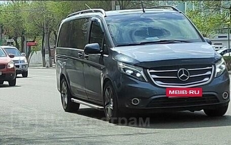 Mercedes-Benz Vito, 2016 год, 3 800 000 рублей, 13 фотография