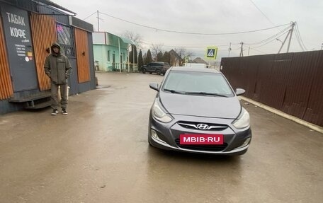 Hyundai Solaris II рестайлинг, 2012 год, 680 000 рублей, 7 фотография