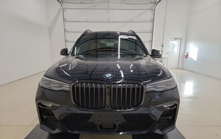 BMW X7, 2021 год, 7 990 000 рублей, 2 фотография