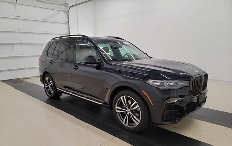 BMW X7, 2021 год, 7 990 000 рублей, 3 фотография