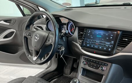 Opel Astra K, 2019 год, 1 540 000 рублей, 13 фотография